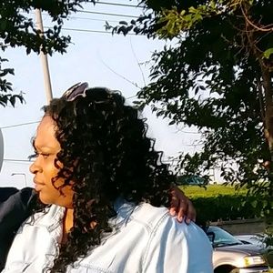 Meet your Posher, Antoinette